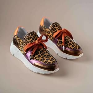 NEW VADDIA women's bikini sneaker in cognac leopard/orange